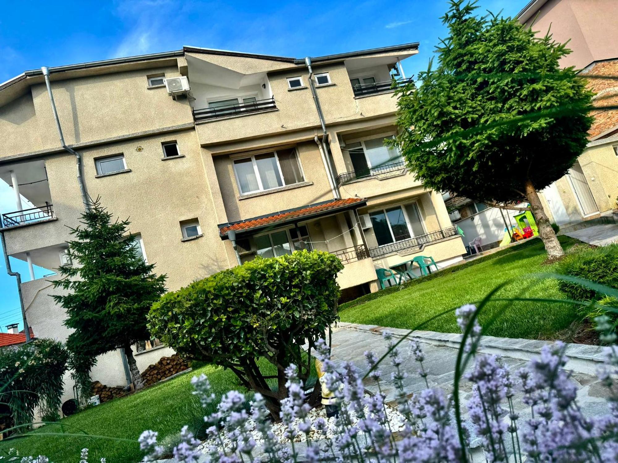 Guestrooms Stoyanovi チェルノモレツ エクステリア 写真